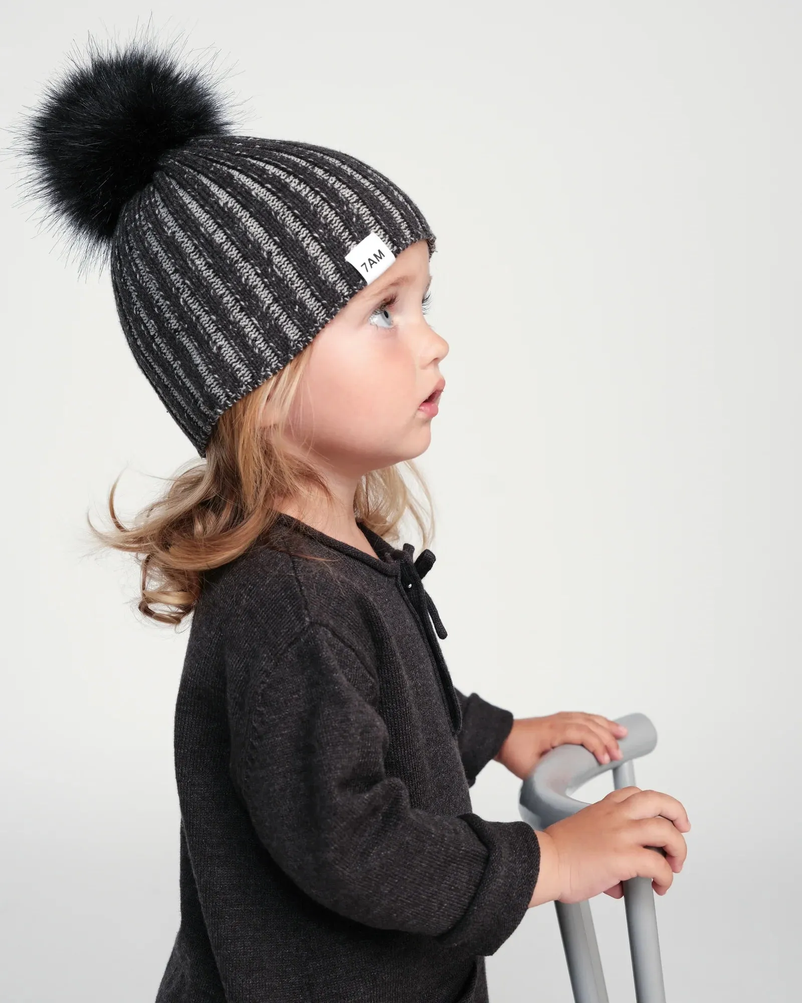 7 A.M. Enfant Chunky Pom Pom Beanie