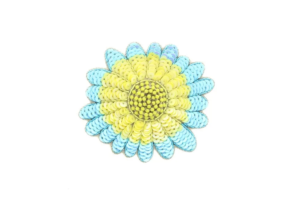 Beaded Embrodiery daisy  2.5" wide x 2" pin, use on bags, purses or jackets