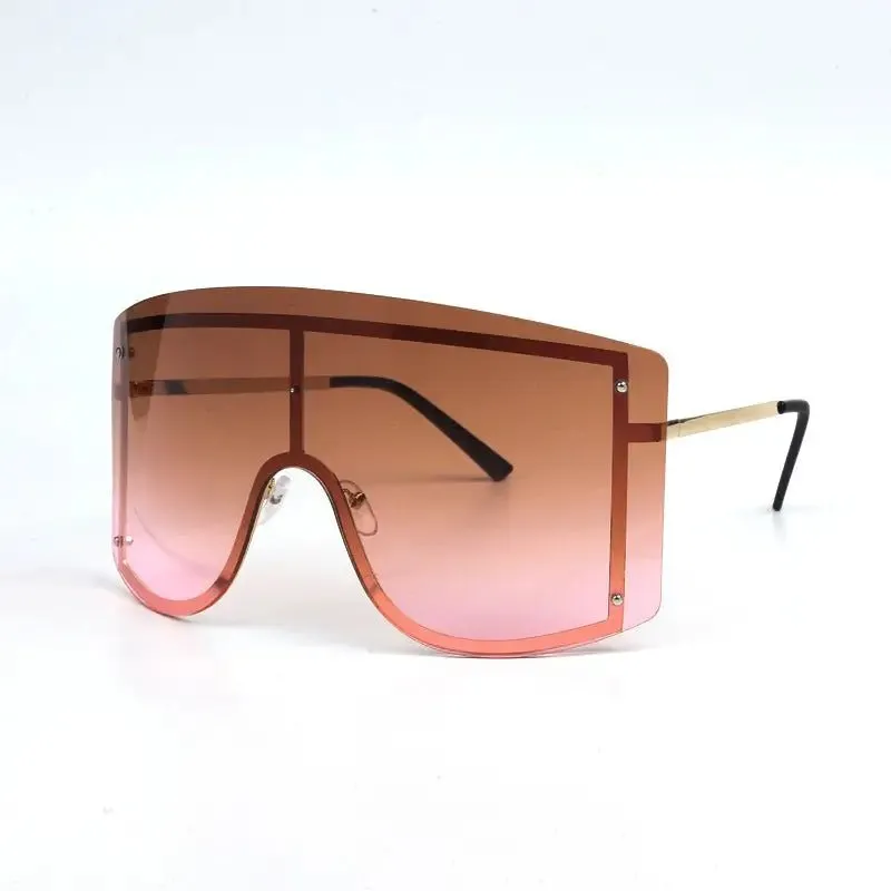 Cristina Sunglasses for Stylish UV Protection with Trendy Design