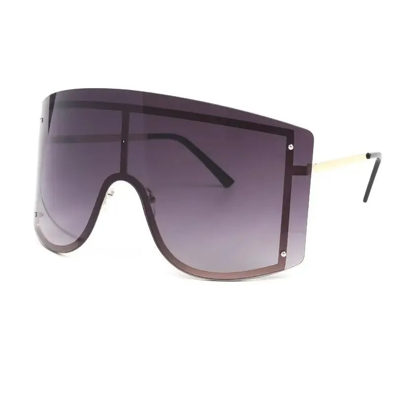 Cristina Sunglasses for Stylish UV Protection with Trendy Design