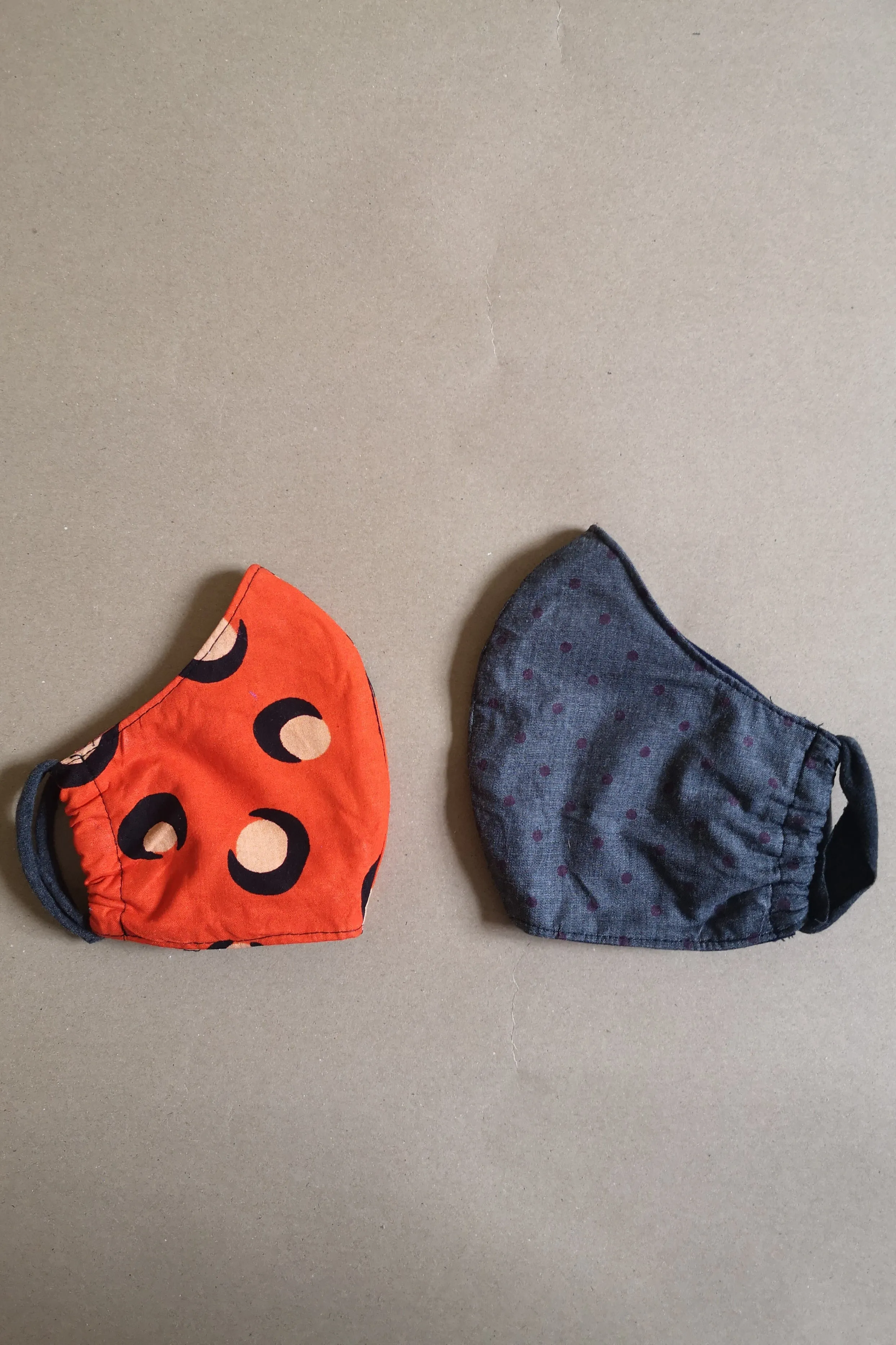 Reusable 100% cotton/ linen face masks - size Large (men/ larger face adults)