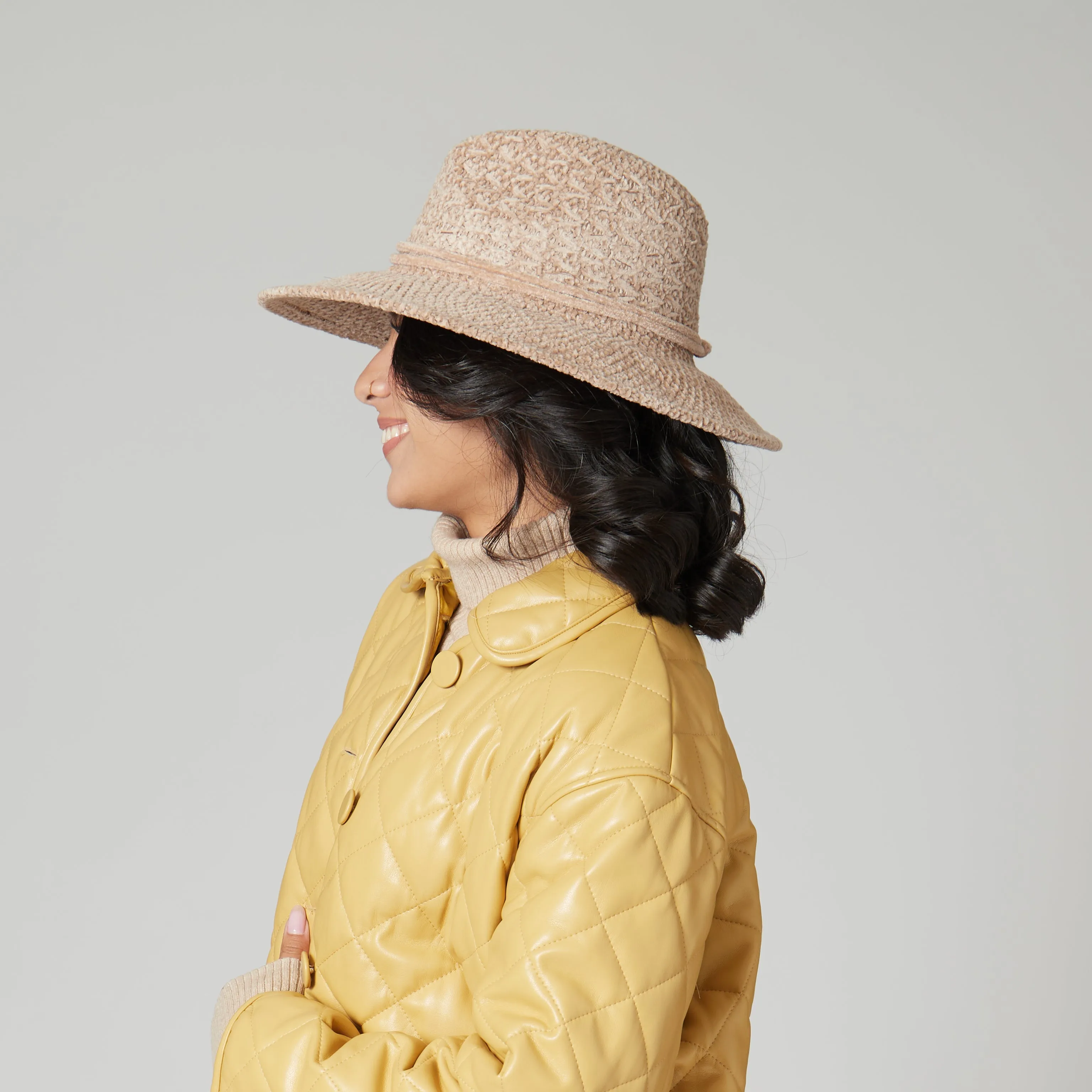 Women's Chenille Knit Wide Brim Fedora