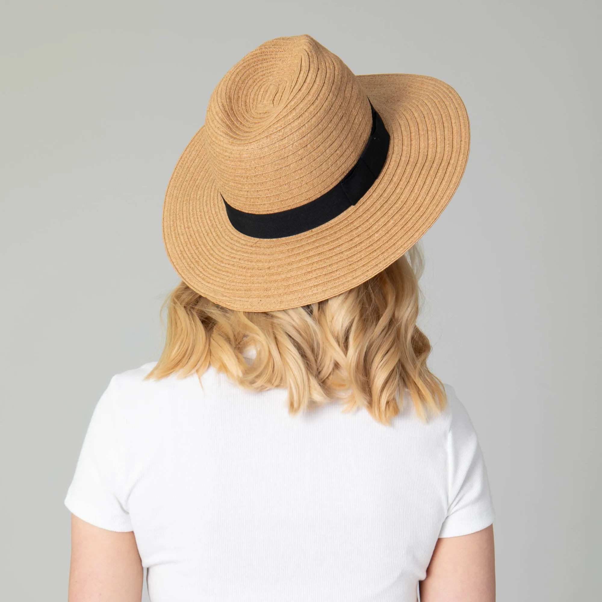 Women's Paper Braided Fedora With A Bow Band