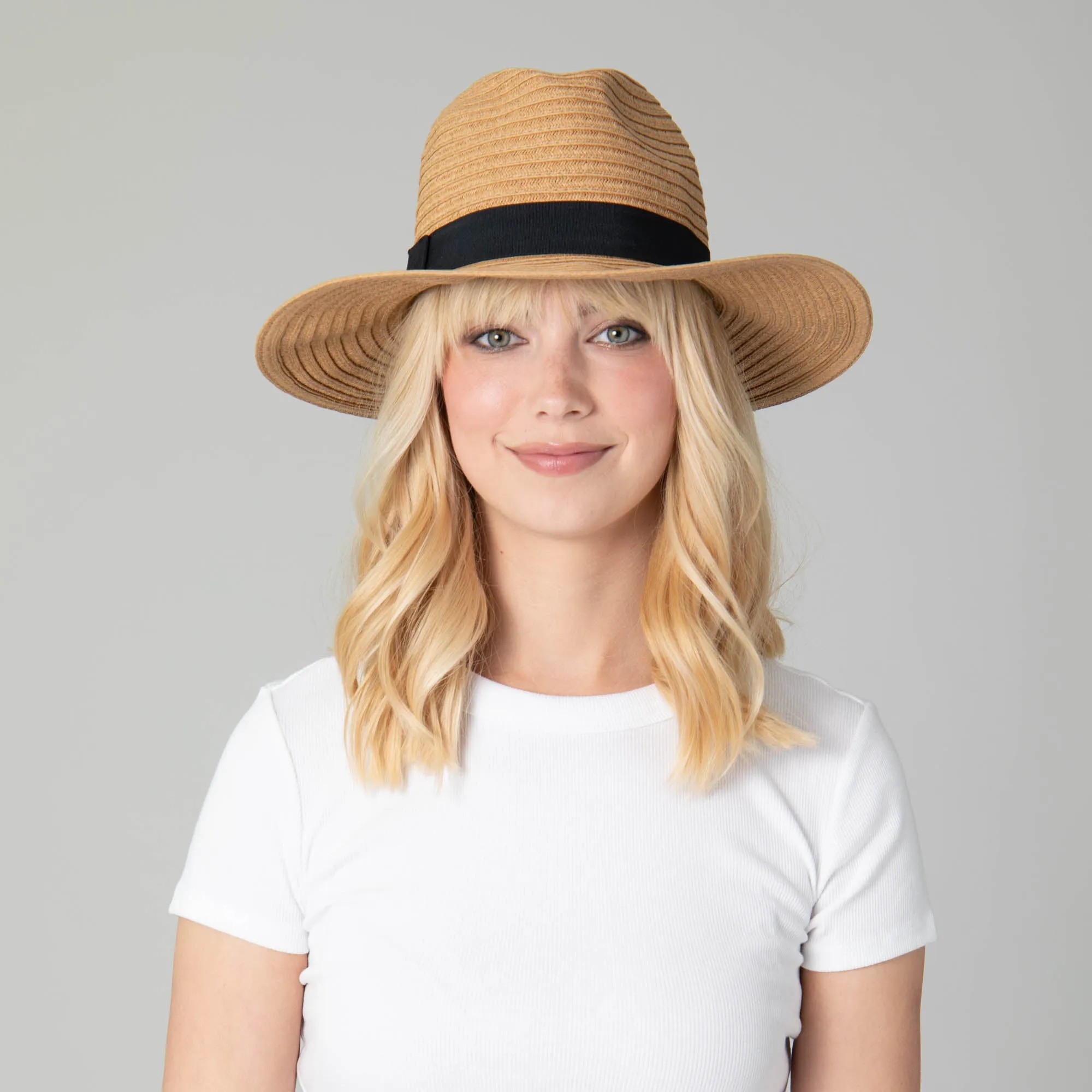 Women's Paper Braided Fedora With A Bow Band