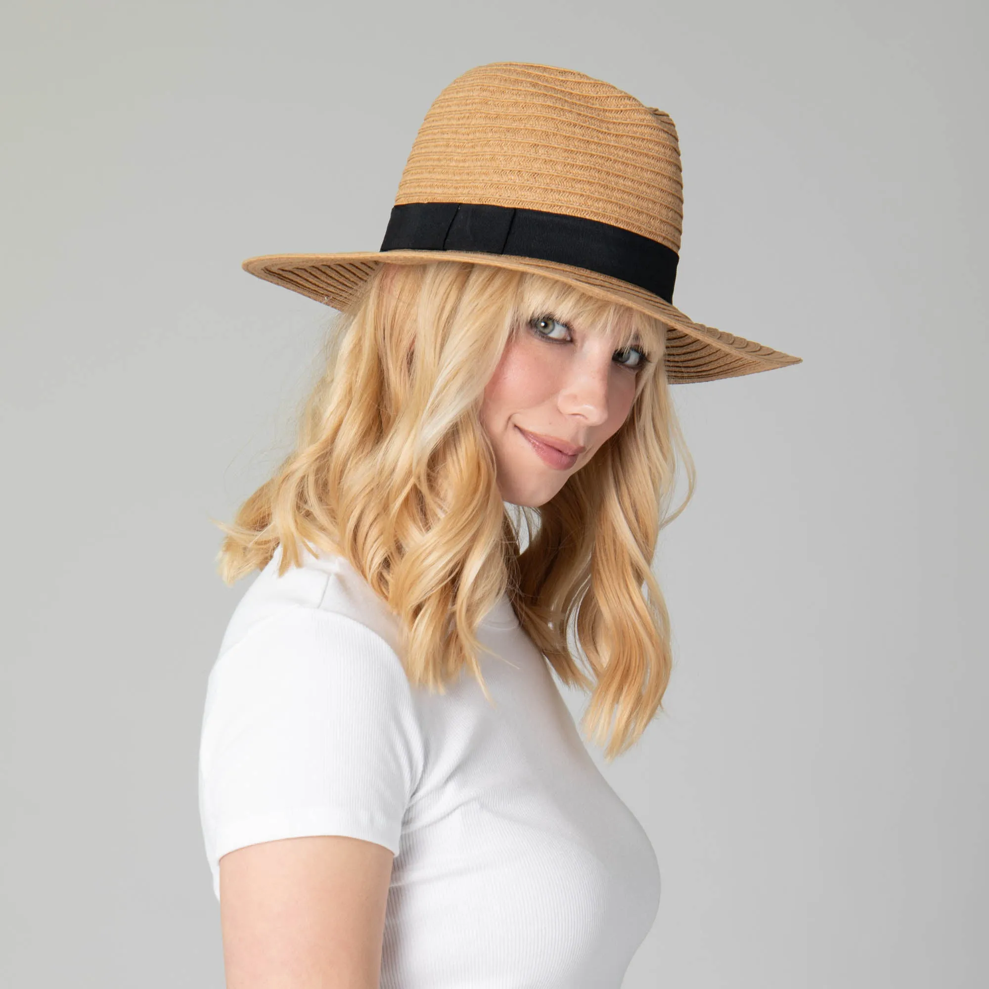 Women's Paper Braided Fedora With A Bow Band